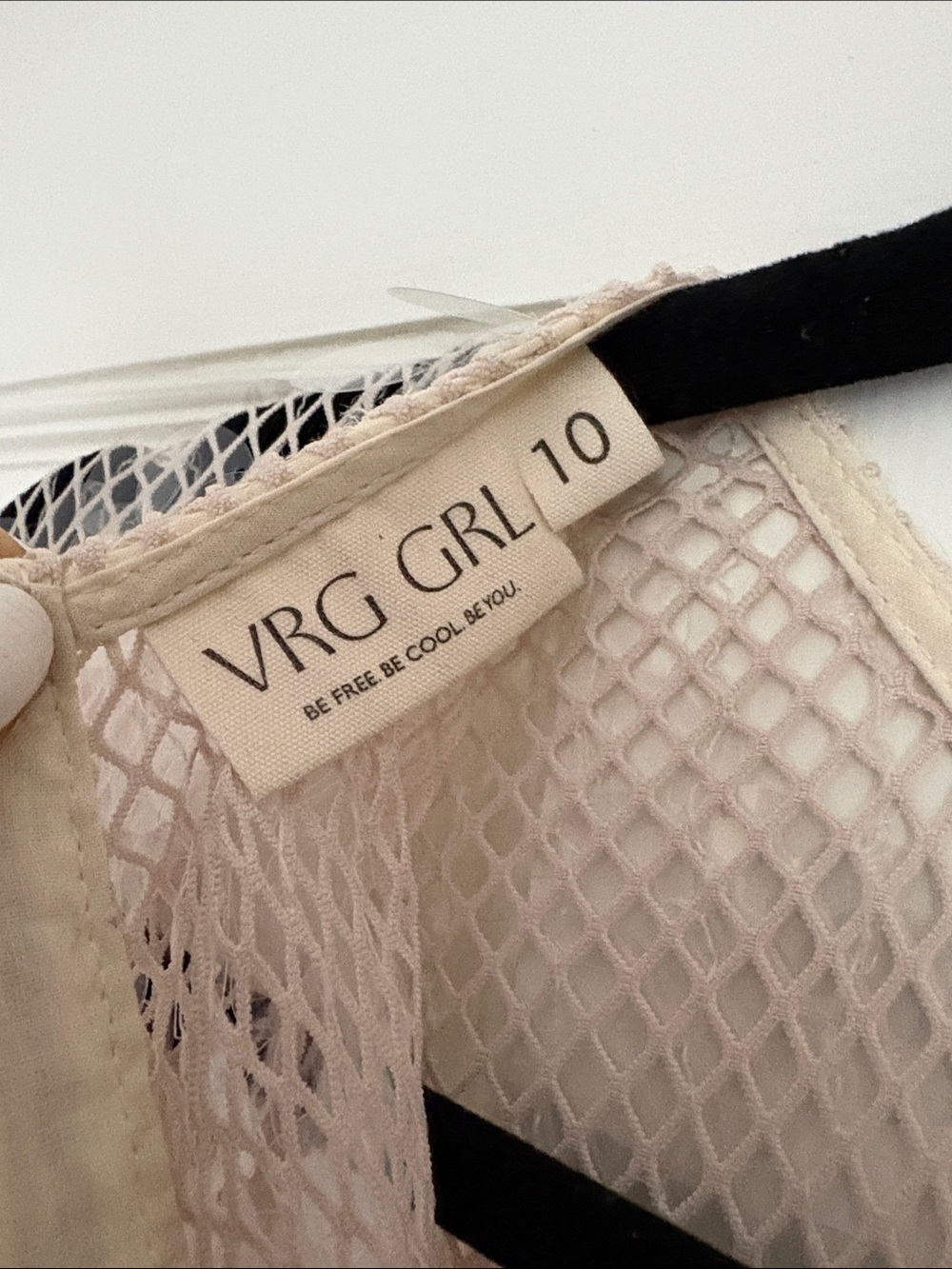 ASTRID SEQUIN MAXI DRESS CREAM
Regular price USD $239.00 - Picture 5 of 5